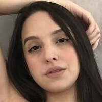 Júlia Aires Nue