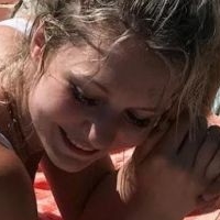 Julie Anna Fleming Nue