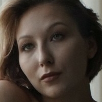 Julie Hielbert Nue