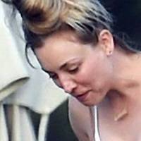 Kaley Cuoco Nue