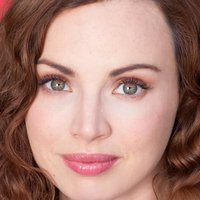 Kari Alison Hodge Nue