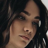 Karina Istomina Nue