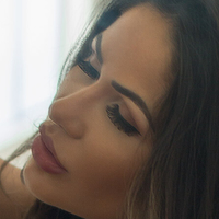 Kariny Rodriguês Nue