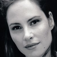 Kate Loustau Nue