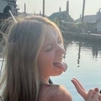 Kateevans2 Nue