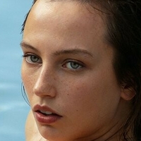 Kateryna Kaminska Nue