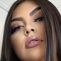 KatEstrada Nue