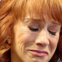 Kathy Griffin Nue