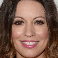 Kay Cannon Nue