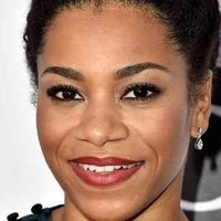 Kelly McCreary Nue