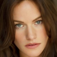 Kelly Overton Nue