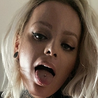 Kelly Pearl Nue