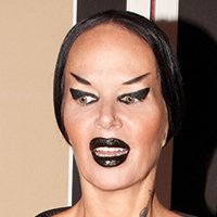 Kembra Pfahler Nue