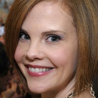 Kiersten Warren Nue