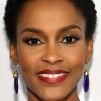 Kim Hawthorne Nue