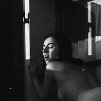 Kira Oneida Nue