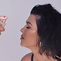 Kourtney Kardashian Nue