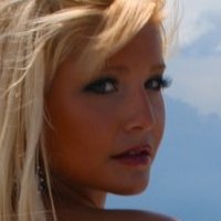Kristen Hinton Nue