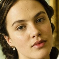 Lady Sybil Nue