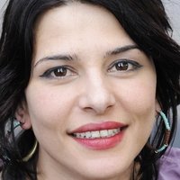 Lale Yavaş Nue