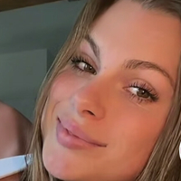 Lana Roosje Nue