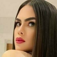 Larissa Nue