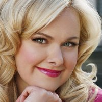 Laura Bell Bundy Nue