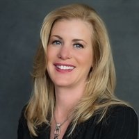 Laura Burkett Nue