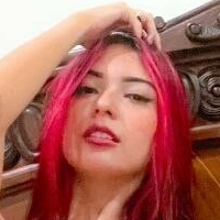 Laura Cristina Nue