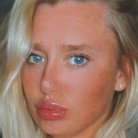 Laura Mclean Nue