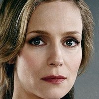 Laura Regan Nue