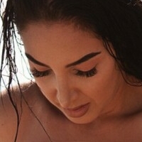 Lauren Alex Nue