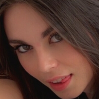 Lauren Alexis Nue