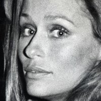 Lauren Hutton Nue