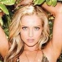 Lauren Storm Nue