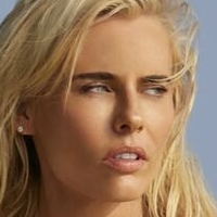 Lauren Wasser Nue