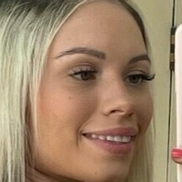 laylabrooks0 Nue