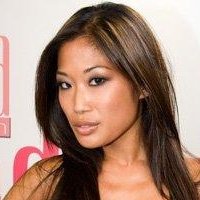 Lena Yada Nue