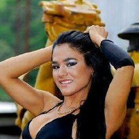 Lesly Tuchez Nue