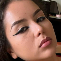 Lexa Gates Nue