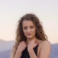 Liana Ryazanova Nue