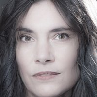 Liane Curtis Nue