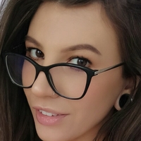 liaxfreda Nue
