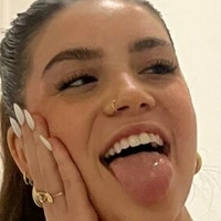 Lila_geller Nue