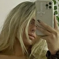 Lila Merlino Nue