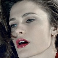 Lili Bordán Nue