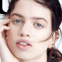 Lily McMenamy Nue