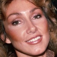 Linda Thompson Nue