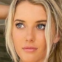 Lindsay Marie Brewer Nue