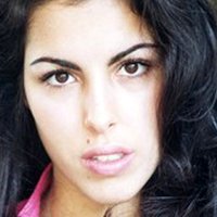 Lisa Makhedjouf Nue